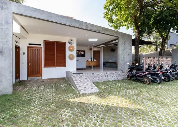 D'batan Kendal Studio Maison d'hôtes Canggu
