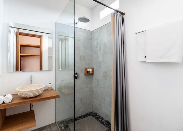 Maison d'hôtes D'batan Kendal Studio Canggu