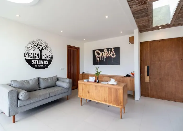 D'batan Kendal Studio Maison d'hôtes